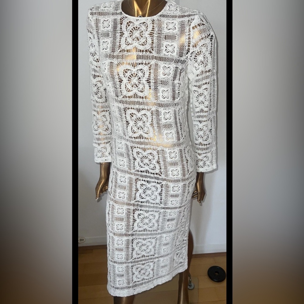 Beautiful ZARA White Crochet Dress Size S